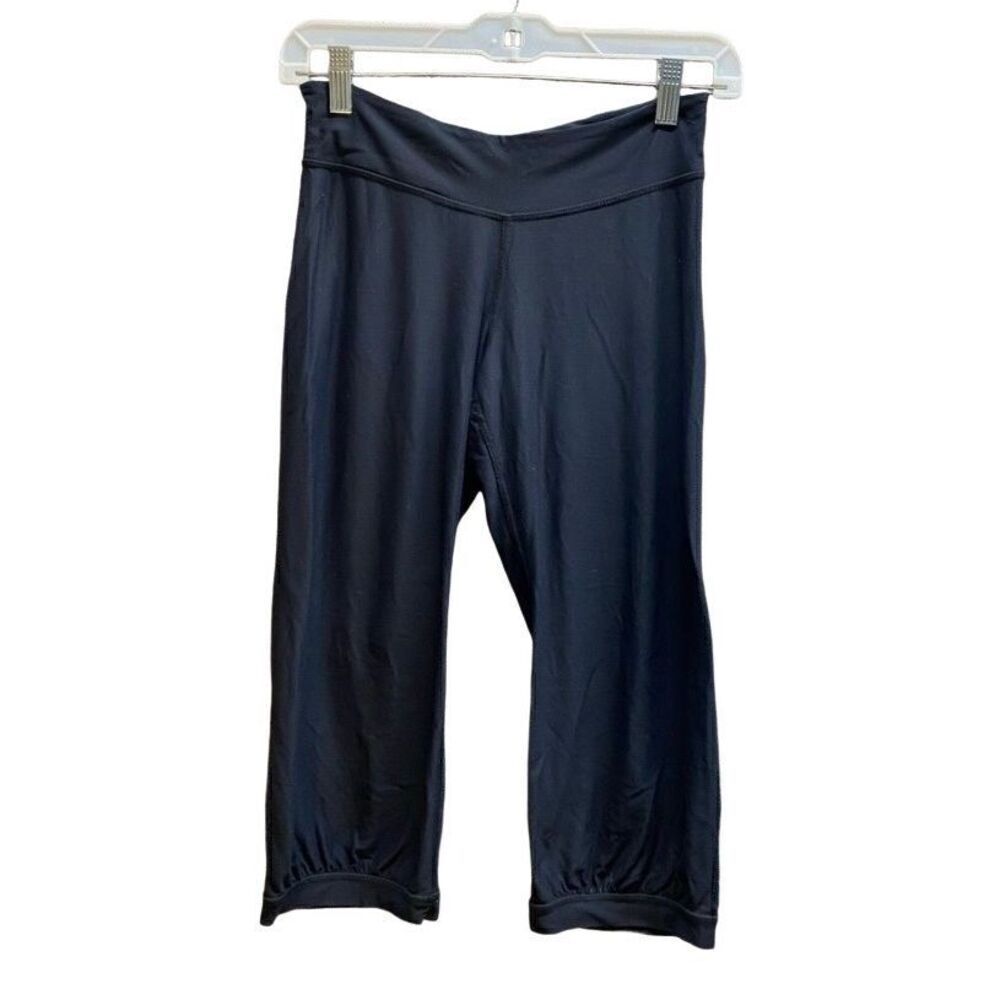 Patagonia women’s Capri length rauched bottom pants, so small